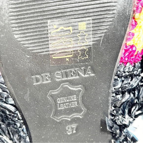 New DE SIENA woven-raffia fringed mules Size 37 - Picture 6 of 6